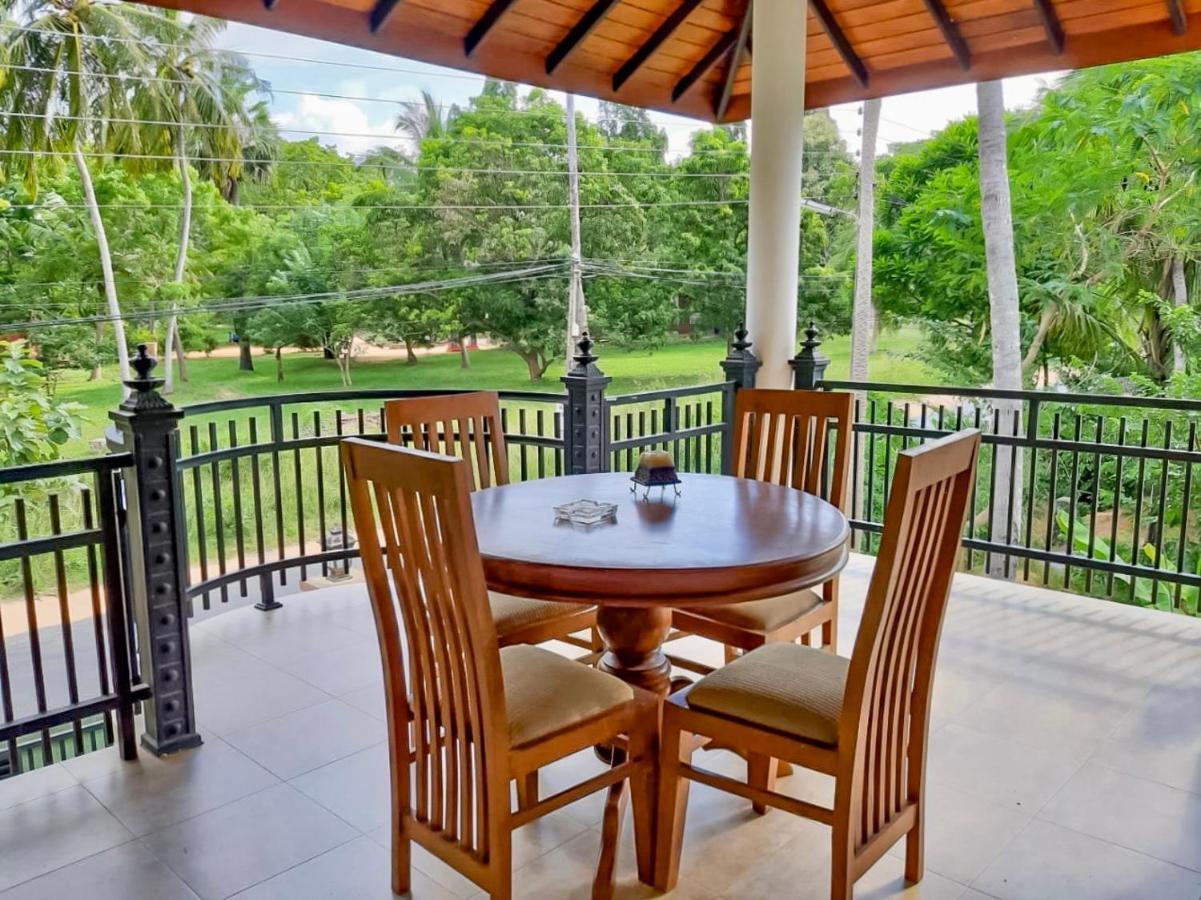 Marathona Tourist Resort - Anuradhapura Esterno foto