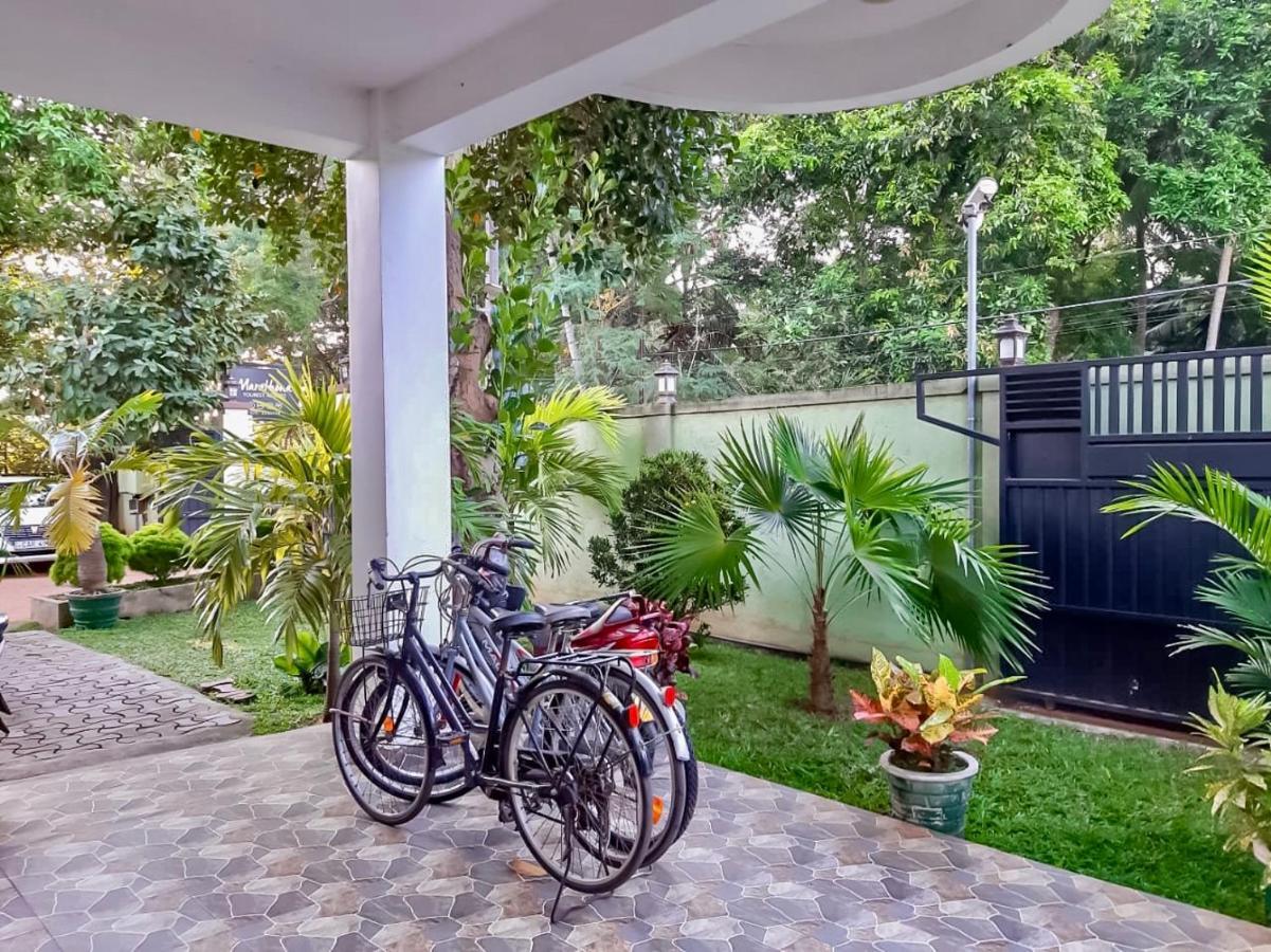 Marathona Tourist Resort - Anuradhapura Esterno foto
