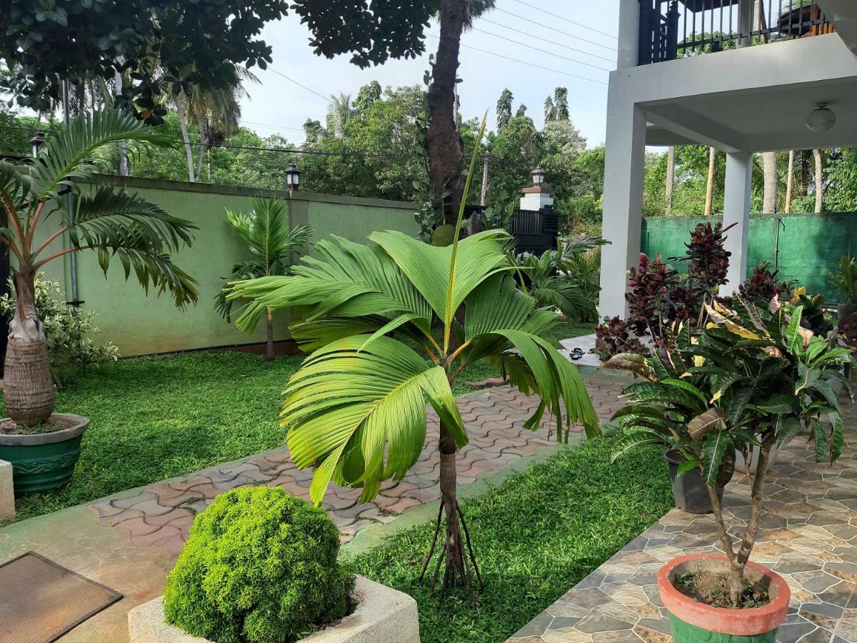 Marathona Tourist Resort - Anuradhapura Esterno foto